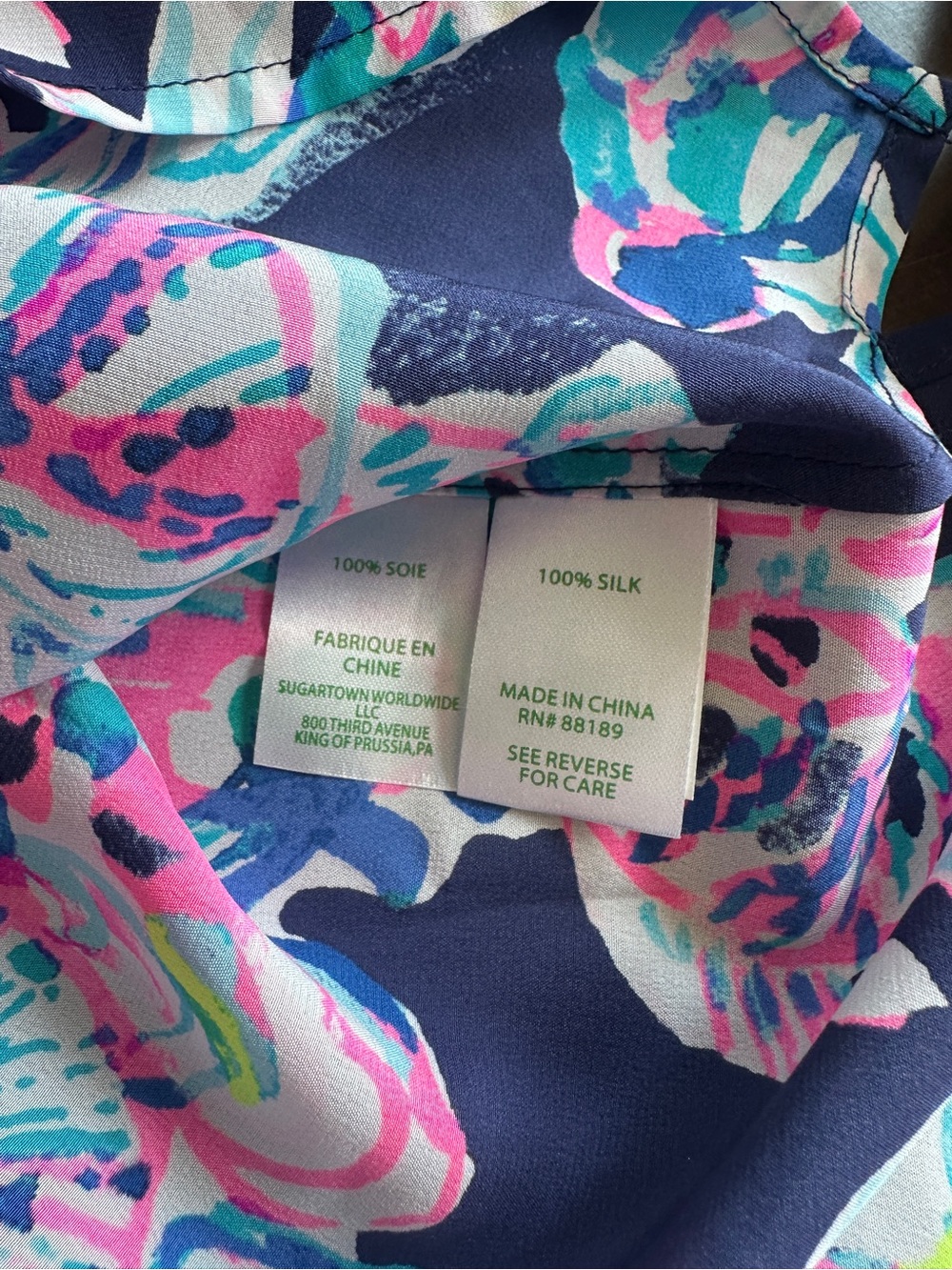 Lilly Pulitzer 100% Silk Elsa, Navy Caught Up Print, Size XL - Picture 6 of 6